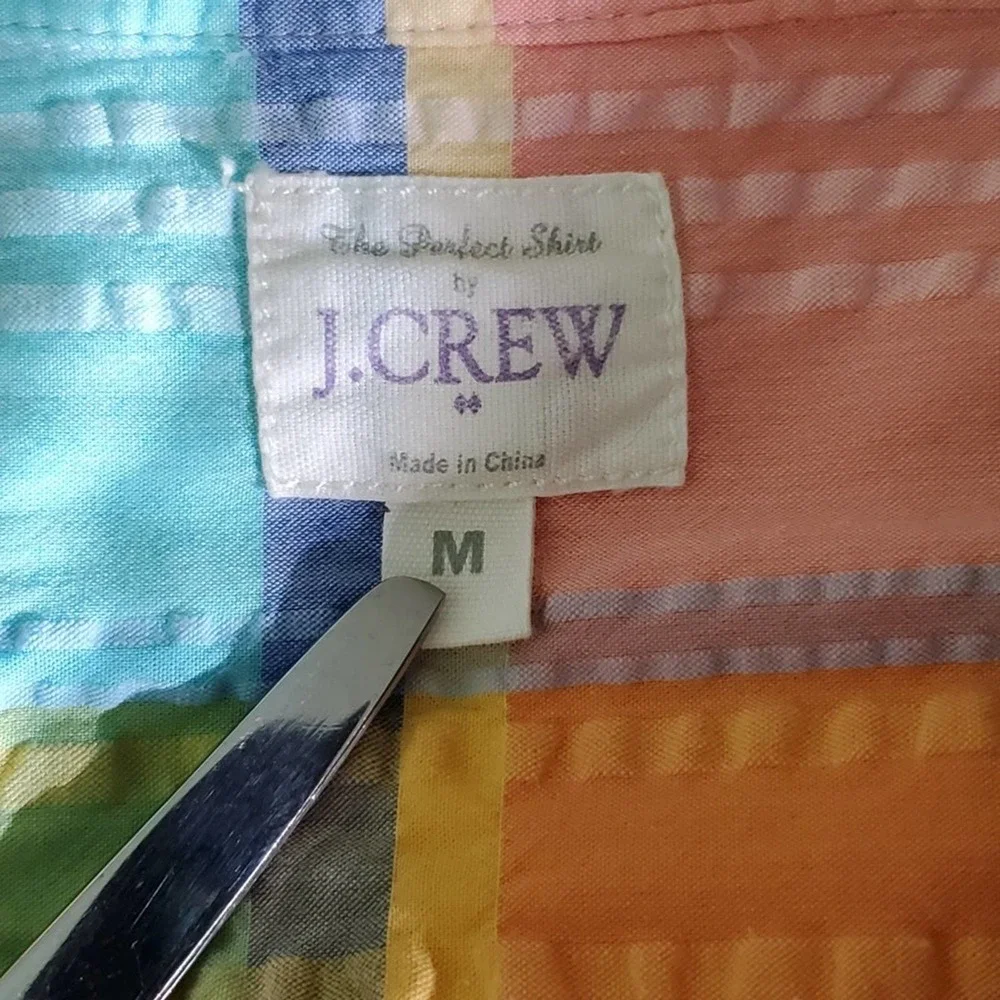 J. Crew | Pastel Plaid Seersucker Perfect Shirt M - Picture 4 of 5